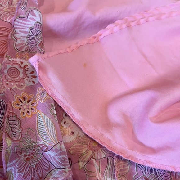 Delicate Pink Floral Skirt (Pleated Hem, Beautiful Movement, Girly, Romantic) - Picture 5 of 8